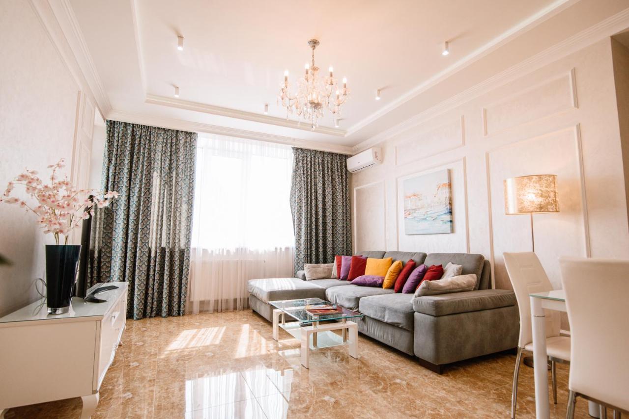 דירות קייב Luxury For Business & Pleasure Royal 1 מראה חיצוני תמונה